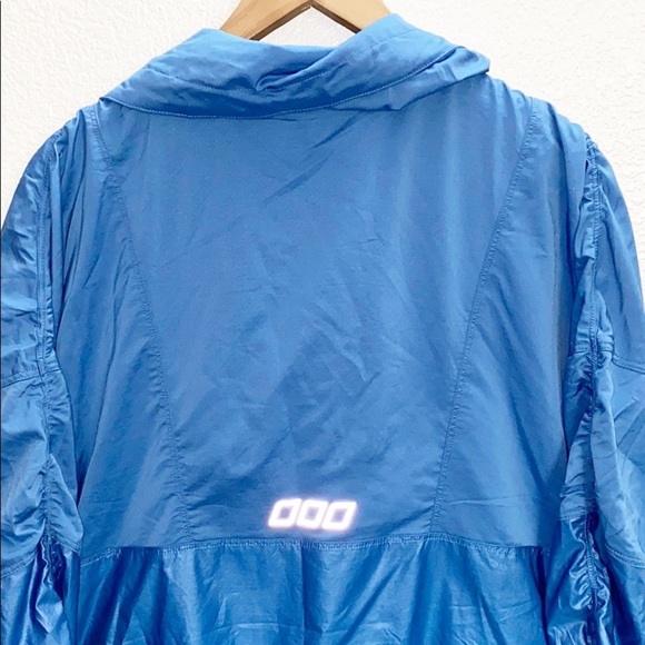 Lorna Jane Night Runner Blue Cosmic Dust Active Jacket - Picture 11 of 16